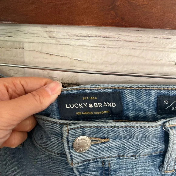 Lucky brand mid rise, skinny Ava ankle jeans size 10/30 distressed - Picture 4 of 10